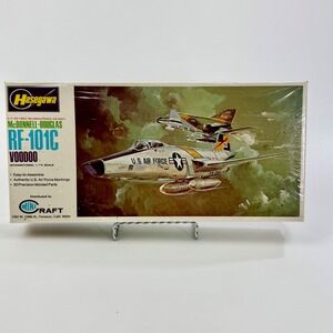 Hasegawa Minicraft RF-101C Voodoo 1/72 Scale Model Kit JS-037 Sealed Plastic Kit